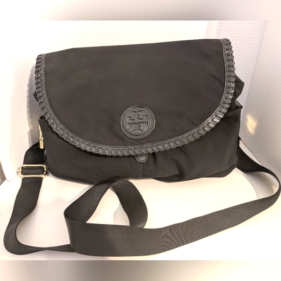 Tory Burch Handbags - Tory Burch Marion Nylon & Leather Messenger/Baby Handbag